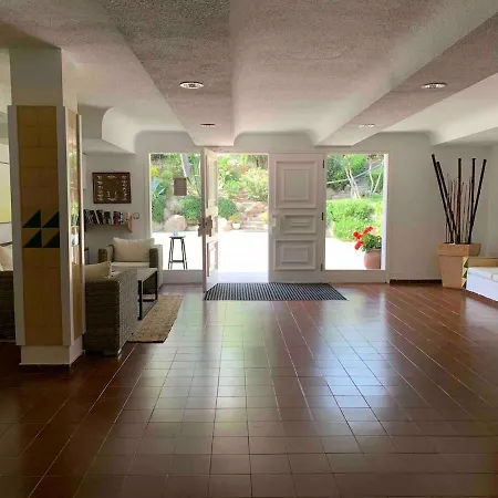 Cosy Flat With Terrace, Swimming Pool And Parking In * Begur