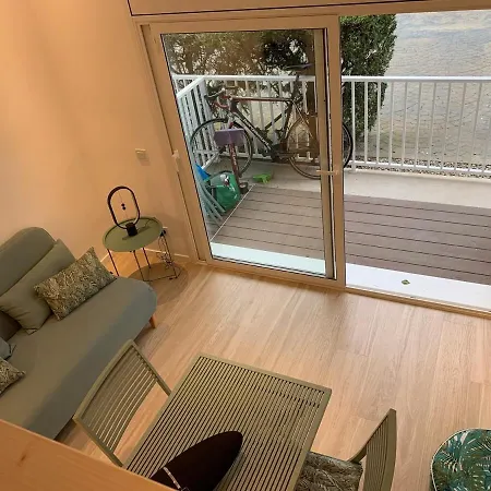 Apartment Cosy Flat With Terrace, Swimming Pool And Parking In *