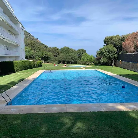 Cosy Flat With Terrace, Swimming Pool And Parking In Apartment Begur